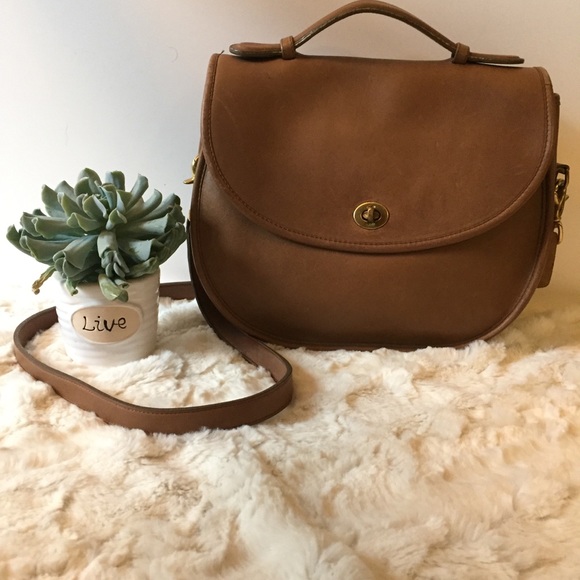 Coach Handbags - Vintage Coach purse